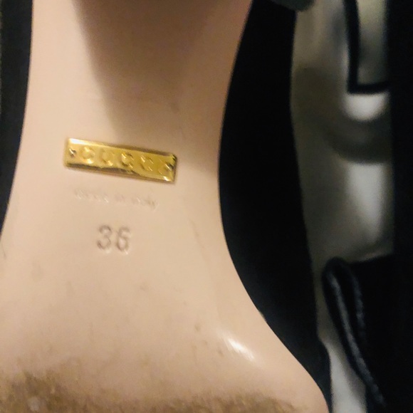 The suede mid-heel pump - Picture 5 of 8